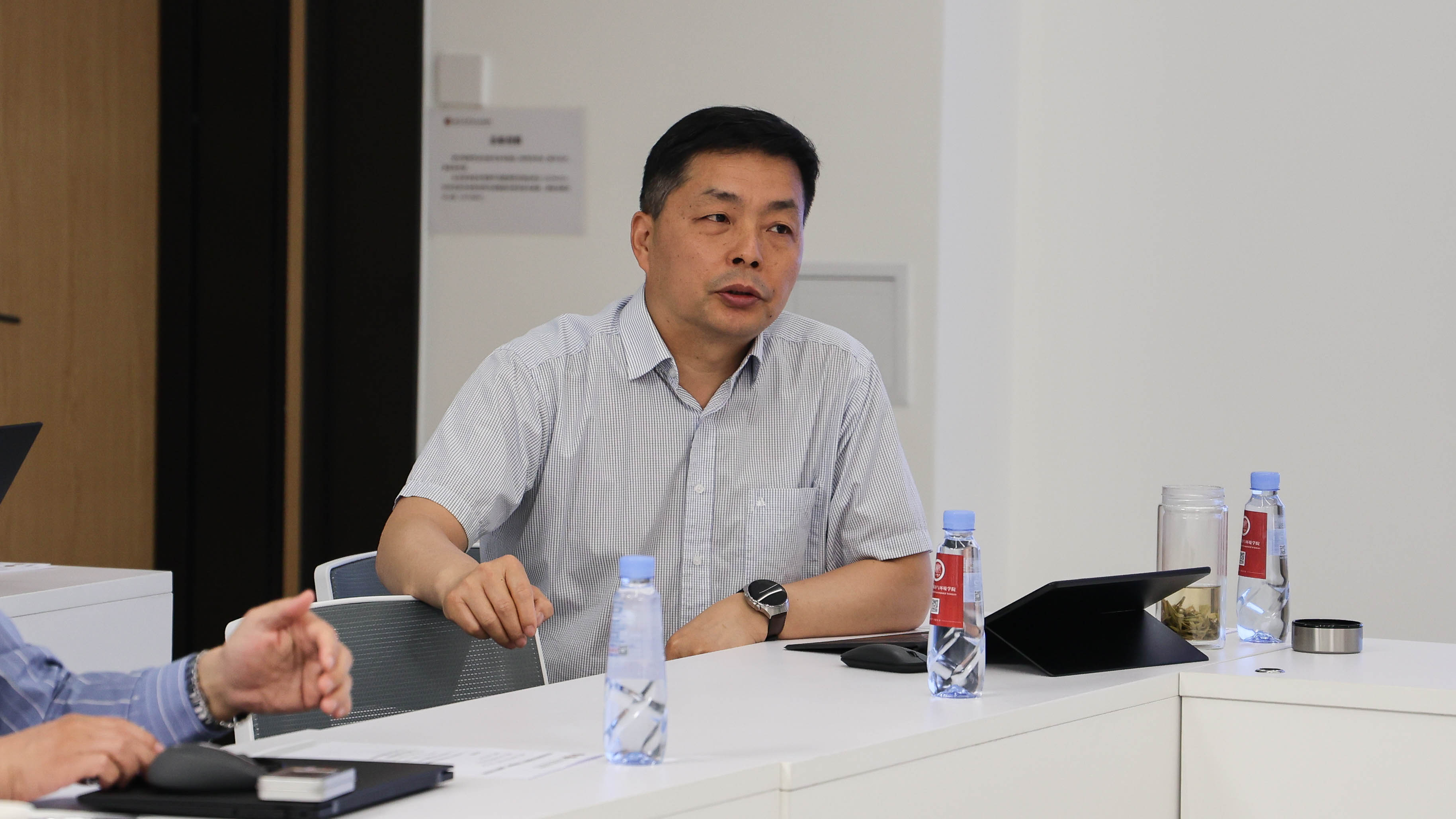 0f99590cbbca49c98eeb2ad75b671a9c.jpg EW6A0415.jpg