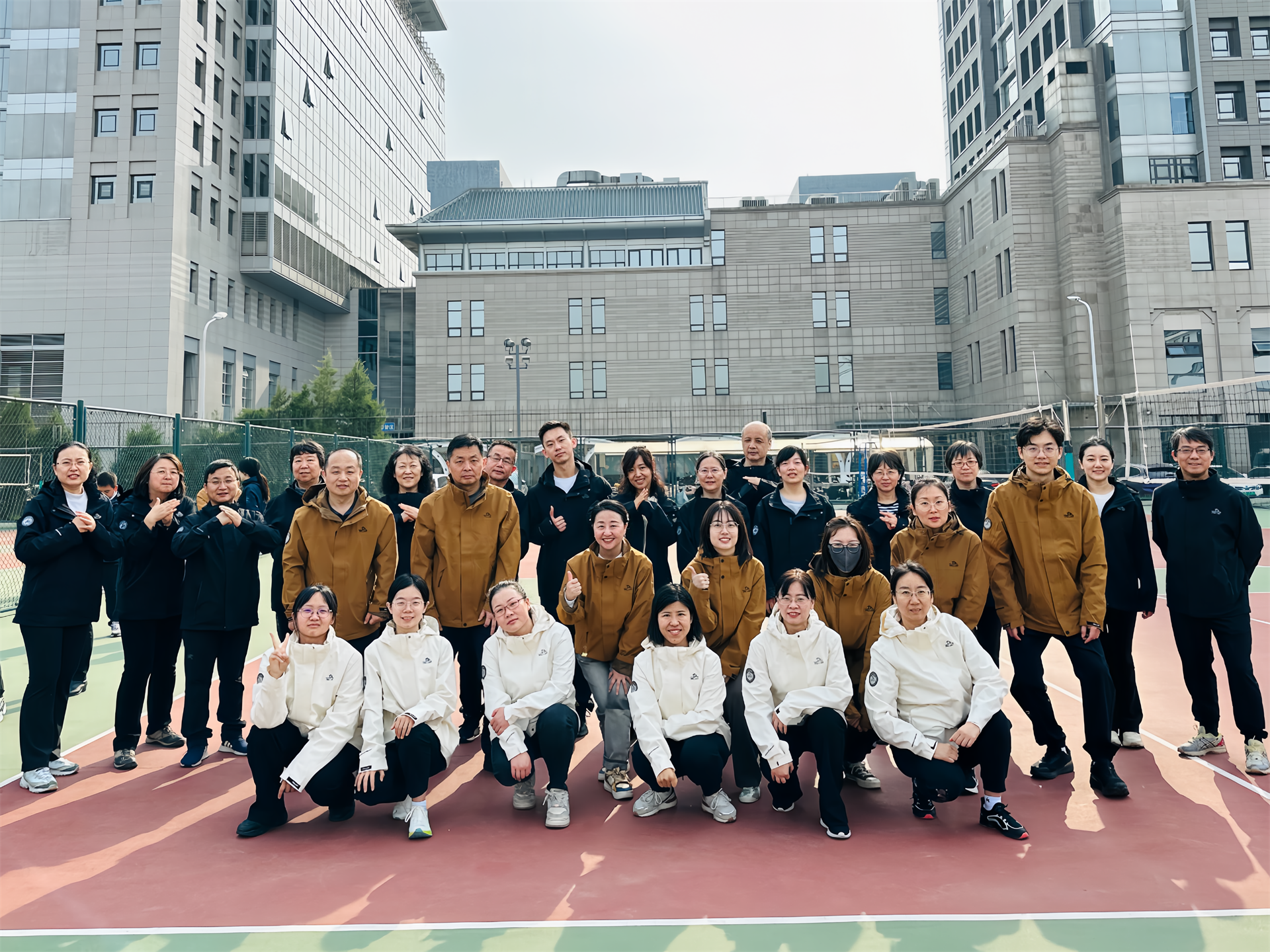 1ebd45280ede461a9d4bece3cf0b0b89.png 图3 团体操合照.png